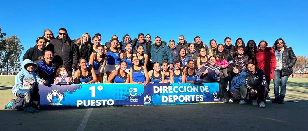 EL HOCKEY ACCIÓN CORONÓ A SUS CAMPEONES DEL TORNEO APERTURA